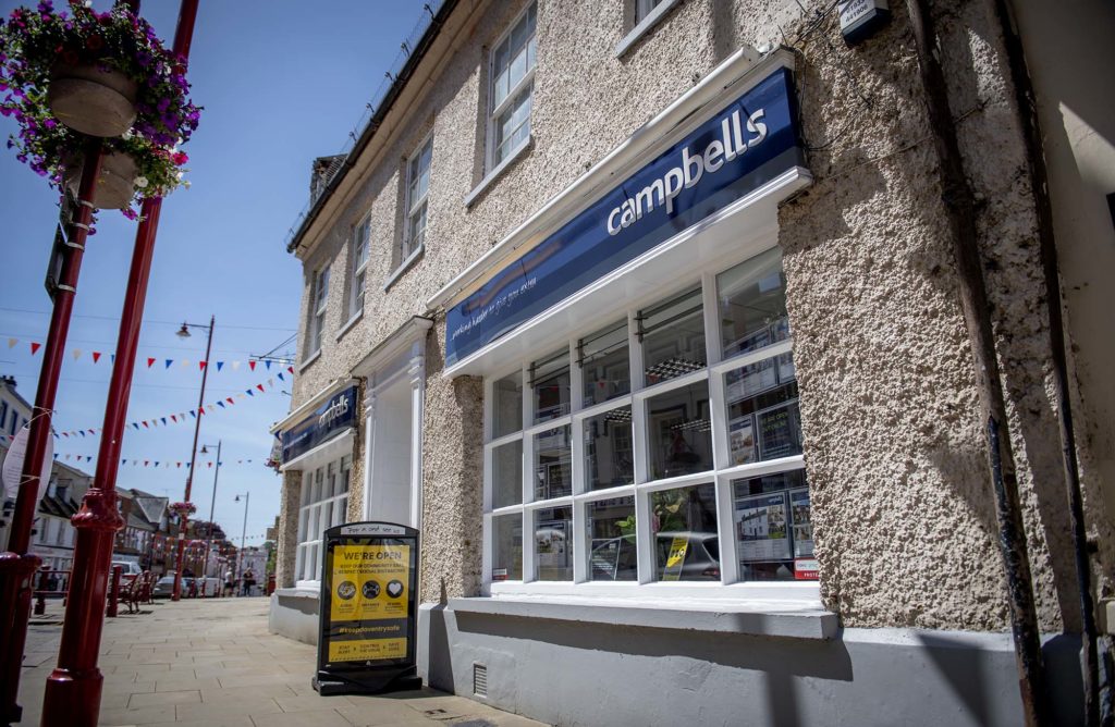 Shops Daventry High Street